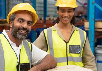 werkgever in de logistiek is blij met financiele regelingen